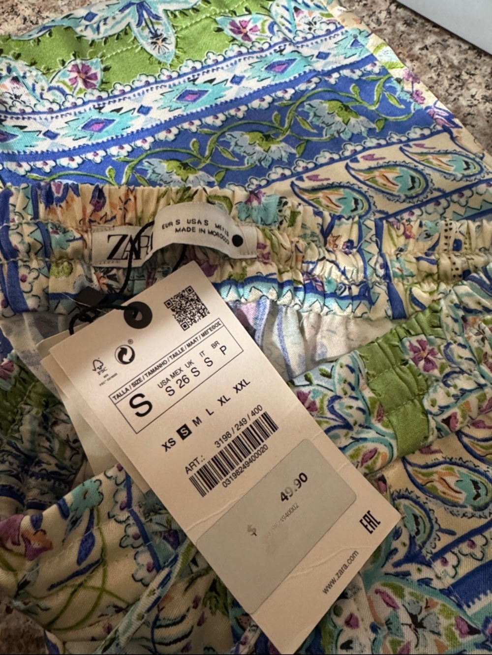Zara Printed Cropped Pants in Blue, Green & Cream - Picture 2 of 4